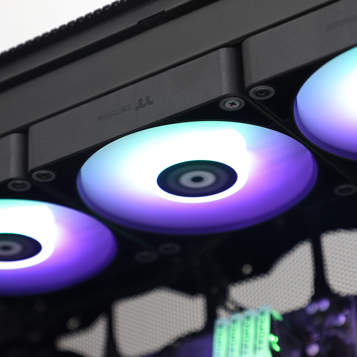 Catalyst SWIFT RTX 5060 Ti 16GB Ryzen 5 7500F Gaming PC - NEON